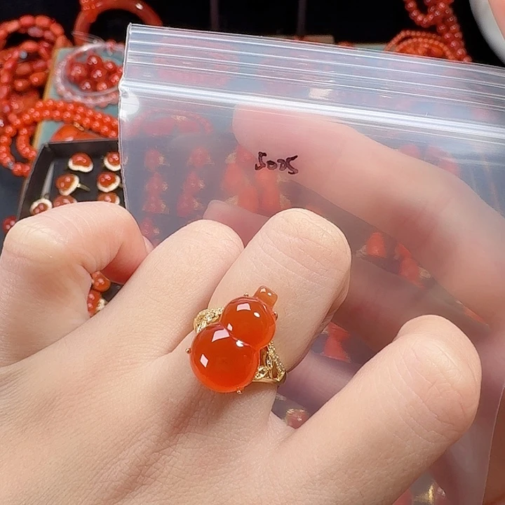 南红玛瑙银S925镶嵌戒指