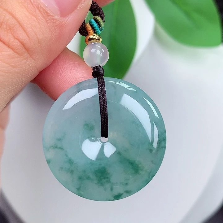 颈饰未镶嵌翡翠平安扣 28.5x5.5mm