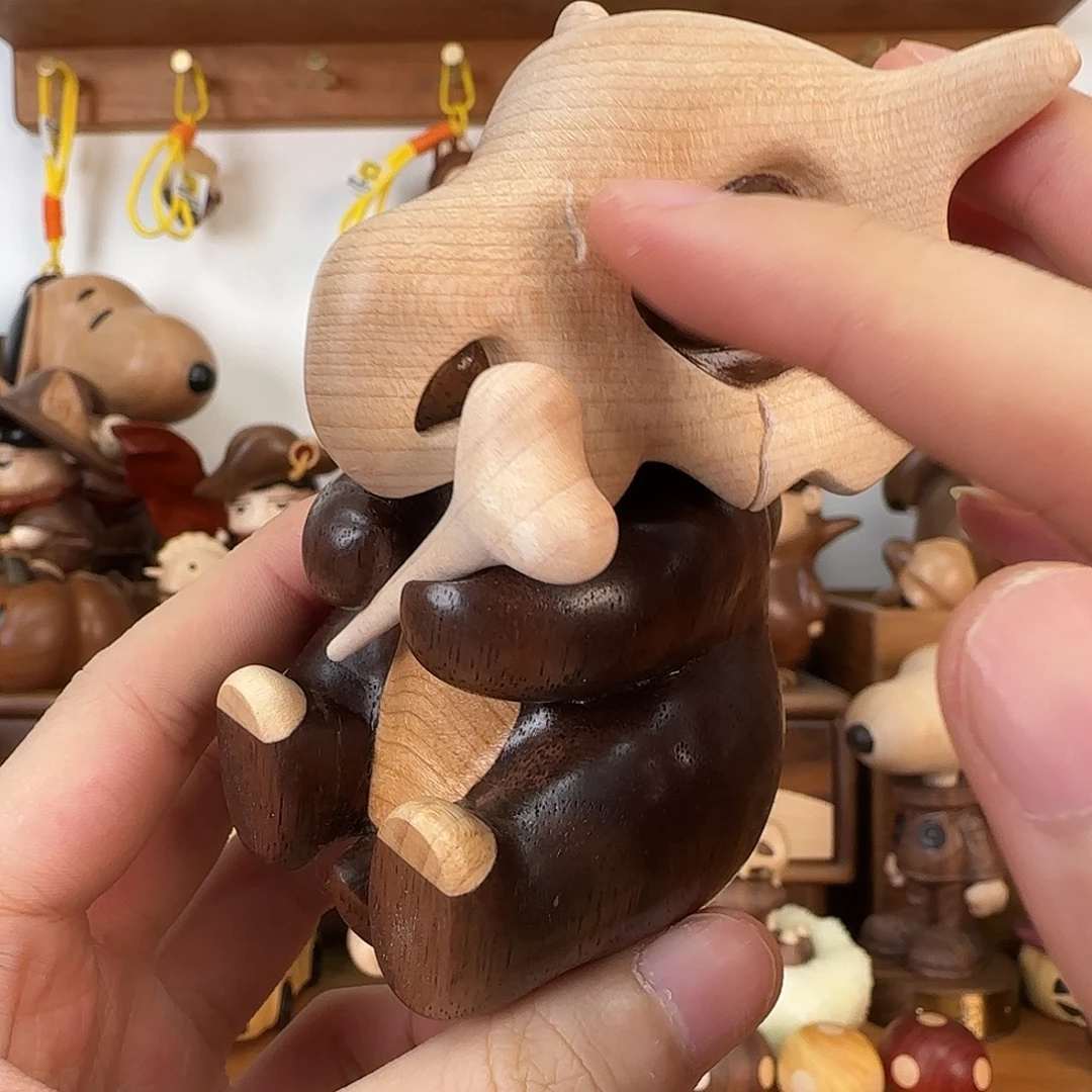 木卡拉宝宝微微瑕摆件