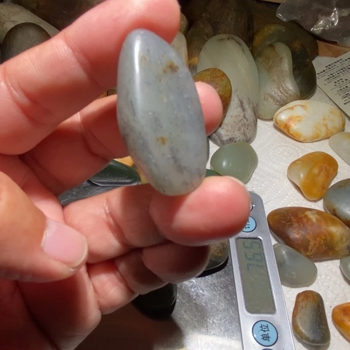 和田玉（子料）未镶嵌颈饰