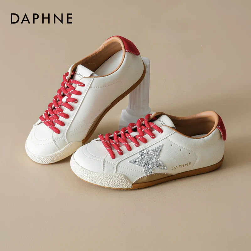 达芙妮复古星星德训鞋女2025新款秋季爆款平底舒适休闲阿甘运动鞋