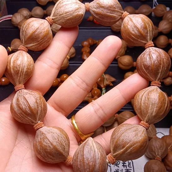 橄榄核手串/手链橄榄核手串铁核鸡血红四花2.3*2.7