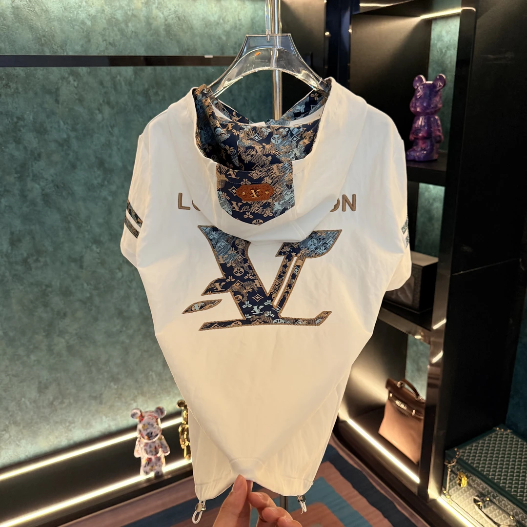 【官官补贴】实物绝对惊艳你 奢牌亲肤百搭高品质男士上衣Alan L058