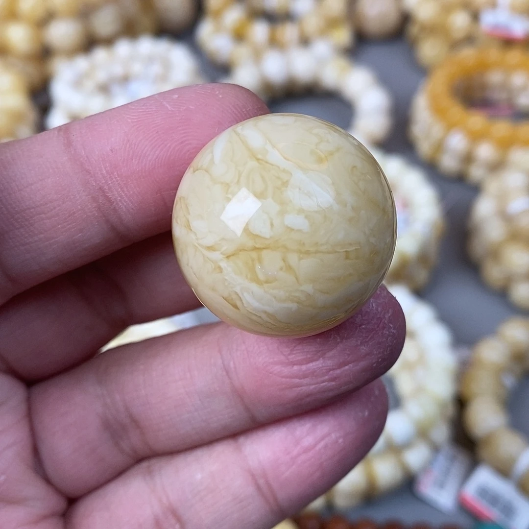 蜜蜡未镶嵌珠宝奇石14g 29.2mm