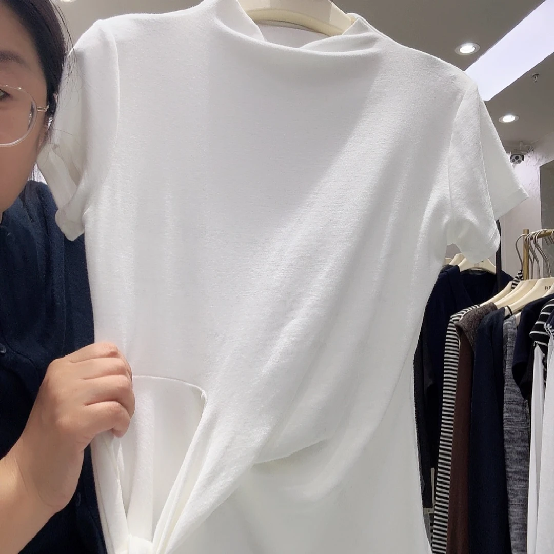 棉纱很舒服，一件135斤之内穿