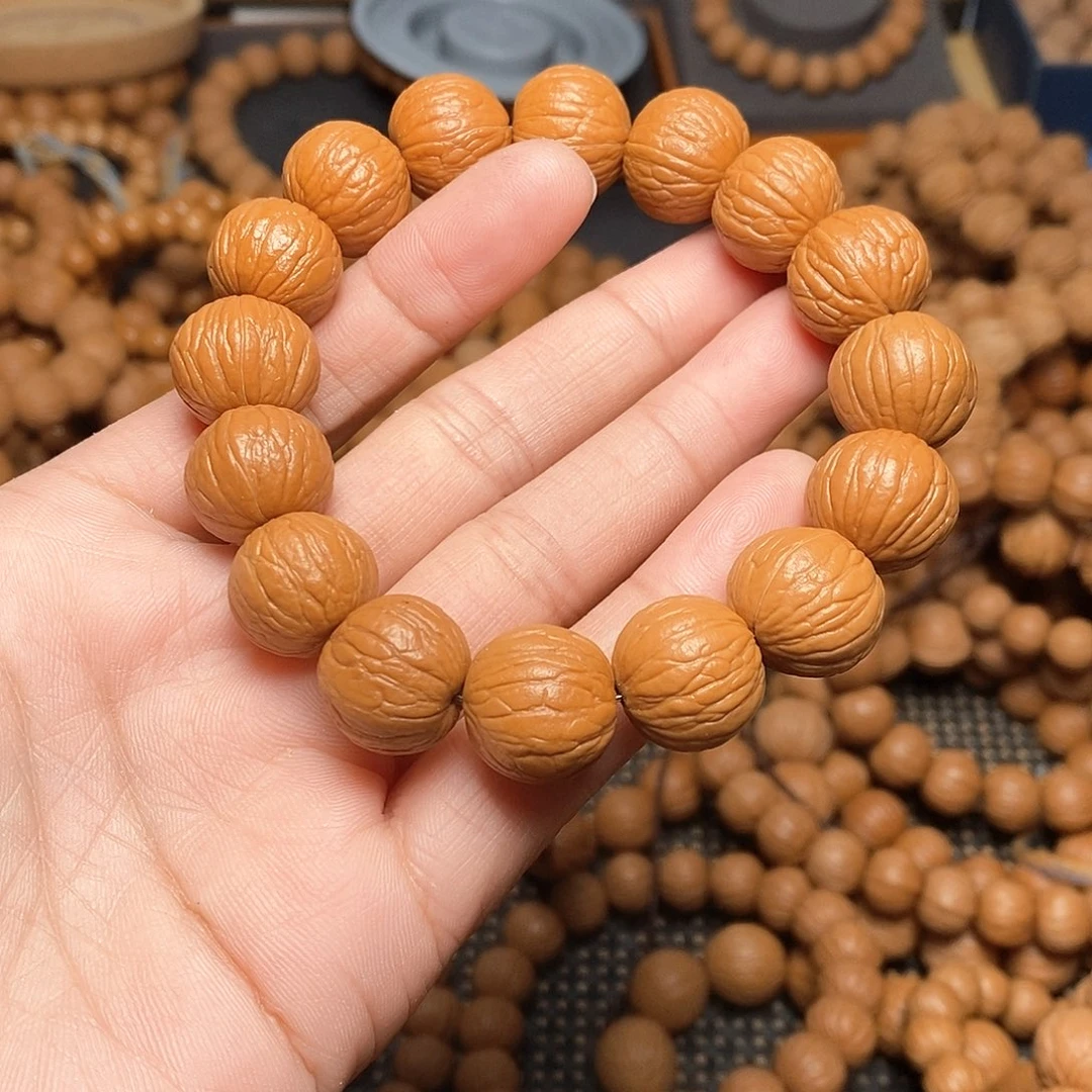 猴头核桃吊坠祝****日盆1.67