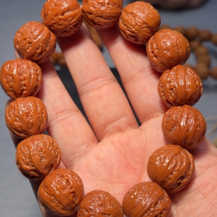 文玩核桃把件水晶核6661