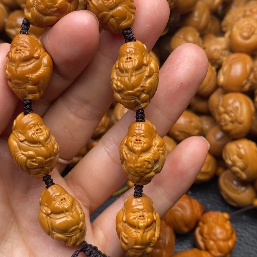 手串橄榄核小财神
