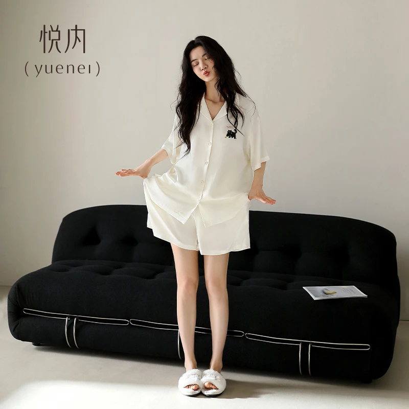 悦内睡衣女款夏季夏天冰丝绸缎短袖短裤家居服时尚休闲可外穿白色