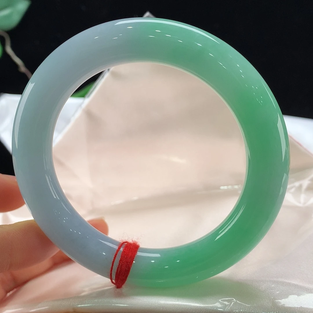 翡翠未镶嵌手镯1265