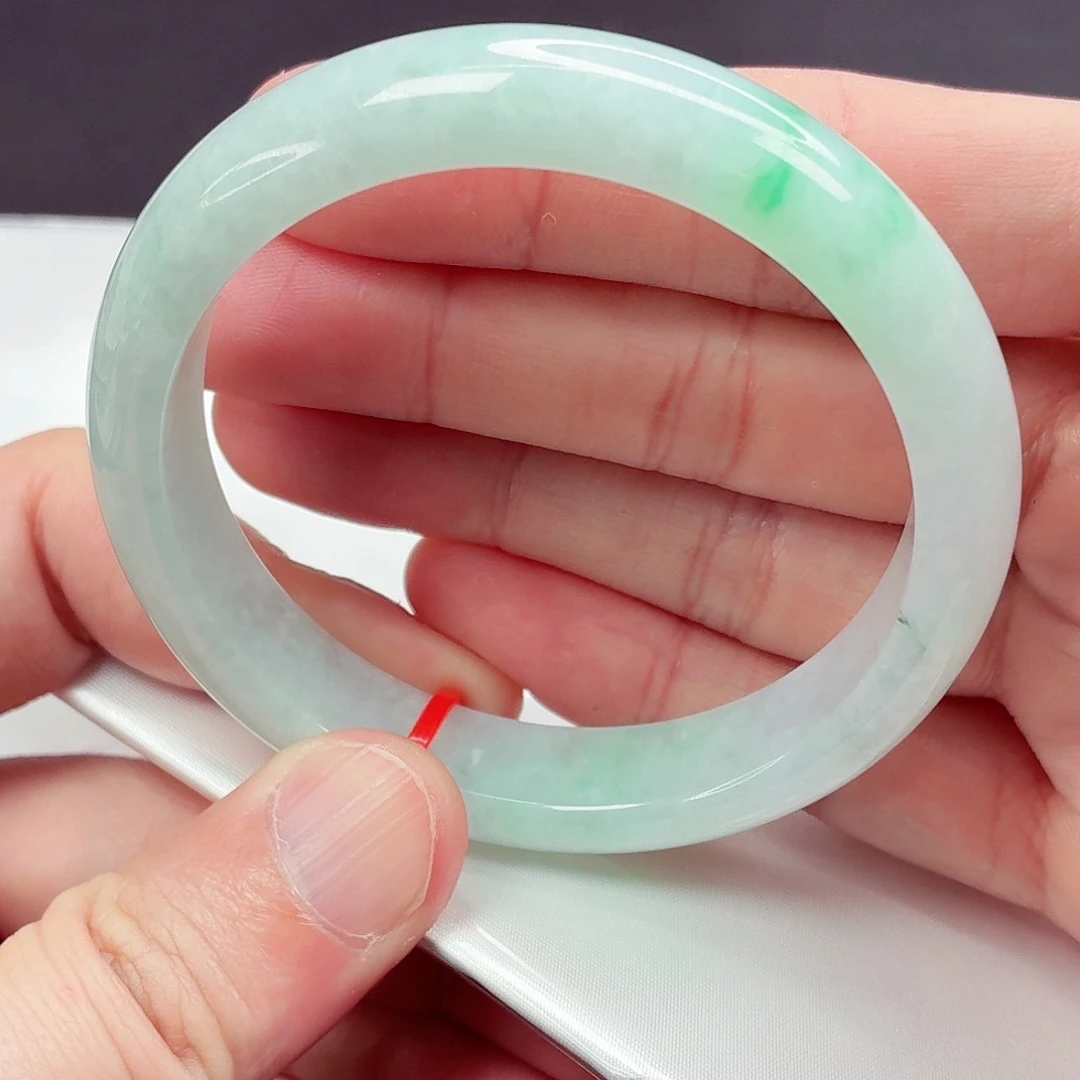 翡翠未镶嵌手镯58.8圈