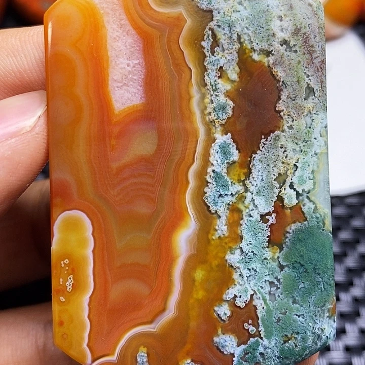 静***爬玛瑙/玉髓颈饰未镶嵌