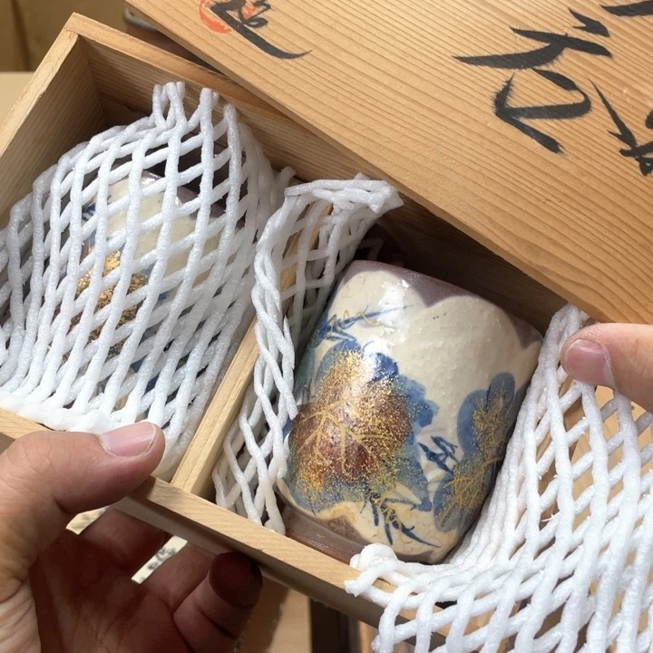 瓷片3****我瓷片哈哈哈哈哈