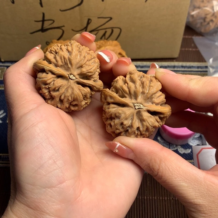 吊坠文玩核桃就**我粗筋