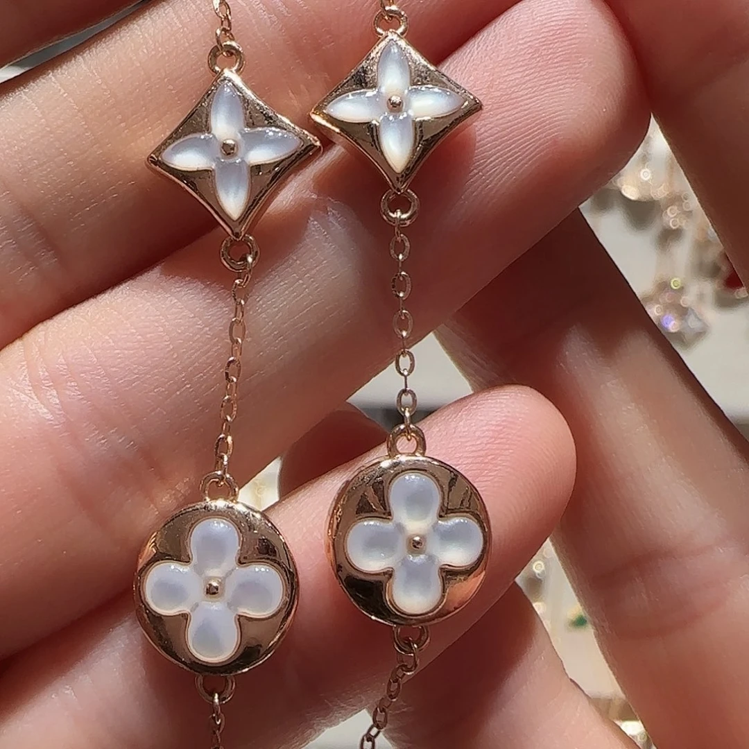 18K金镶嵌贝壳（贝母）手链手链