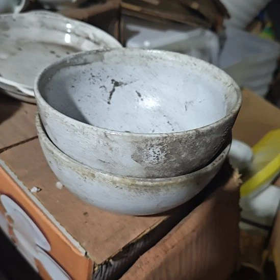 茶盏陶瓷盘子碗啥都有