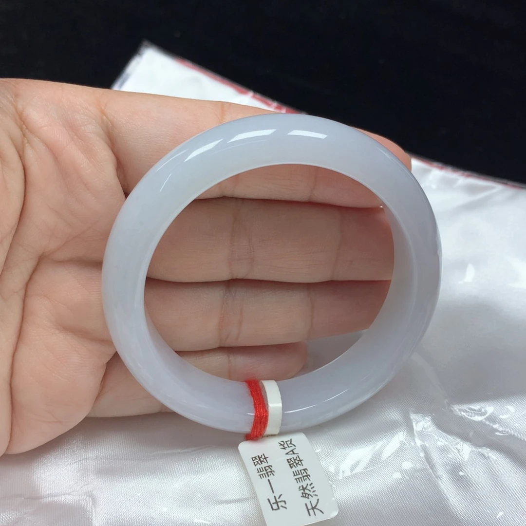 翡翠手镯未镶嵌宽版正圈55.8
