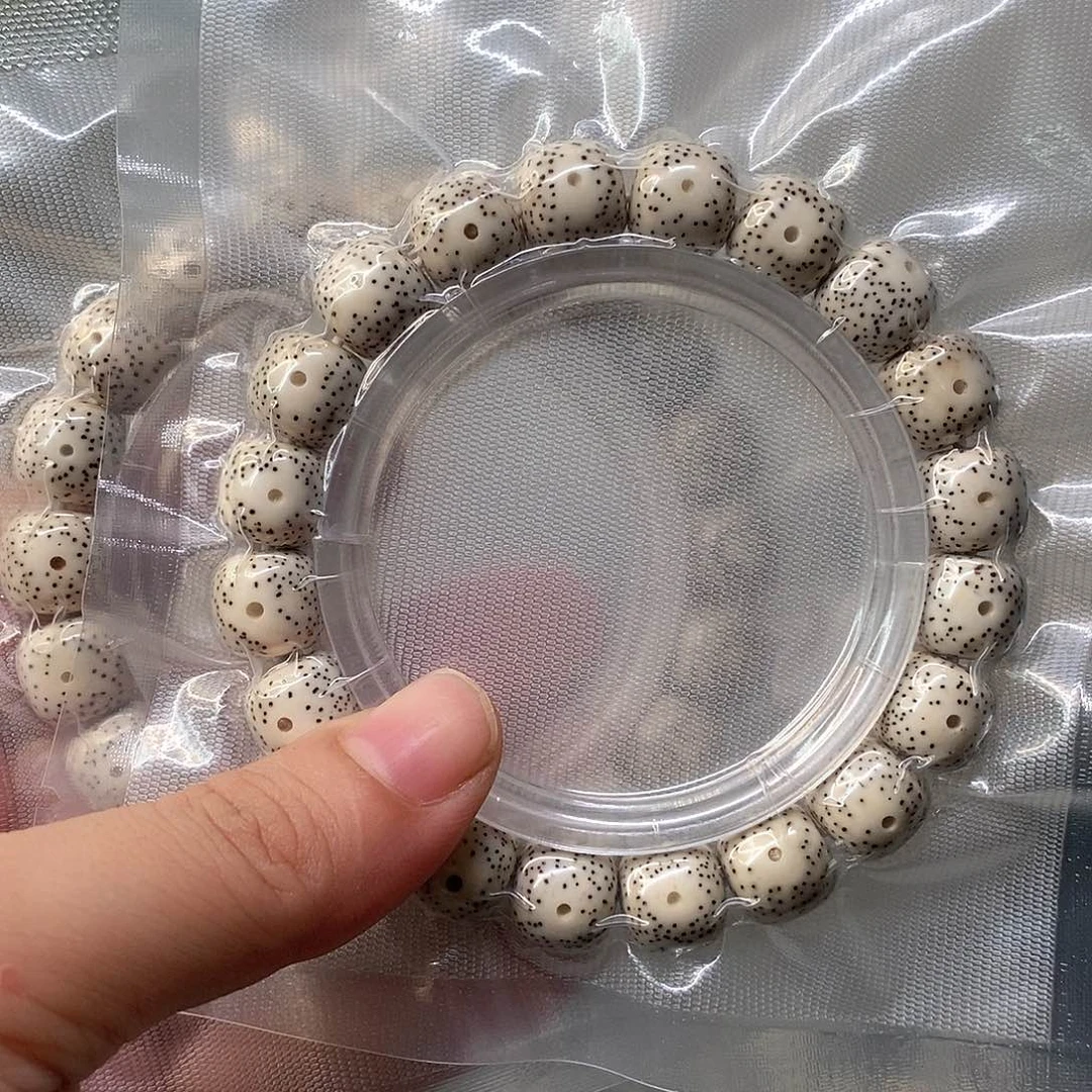 手串星月菩提原白大眼12*11单