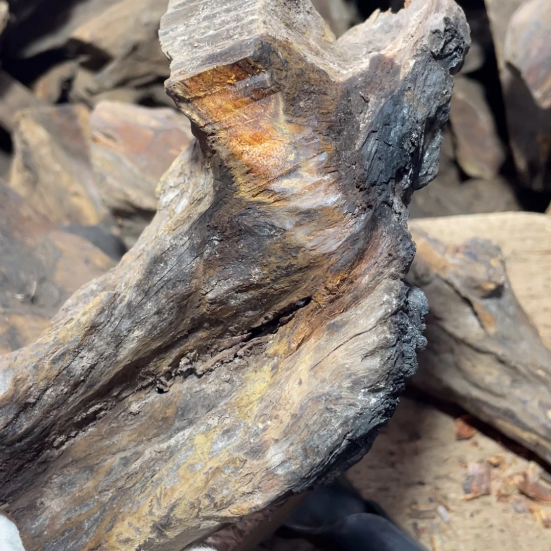 璇***玑贡木原料加工定制0.6