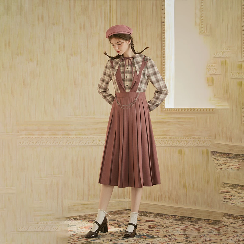 DD+迪迪加气质复古简约拼接V领百褶连衣裙DD213J60211