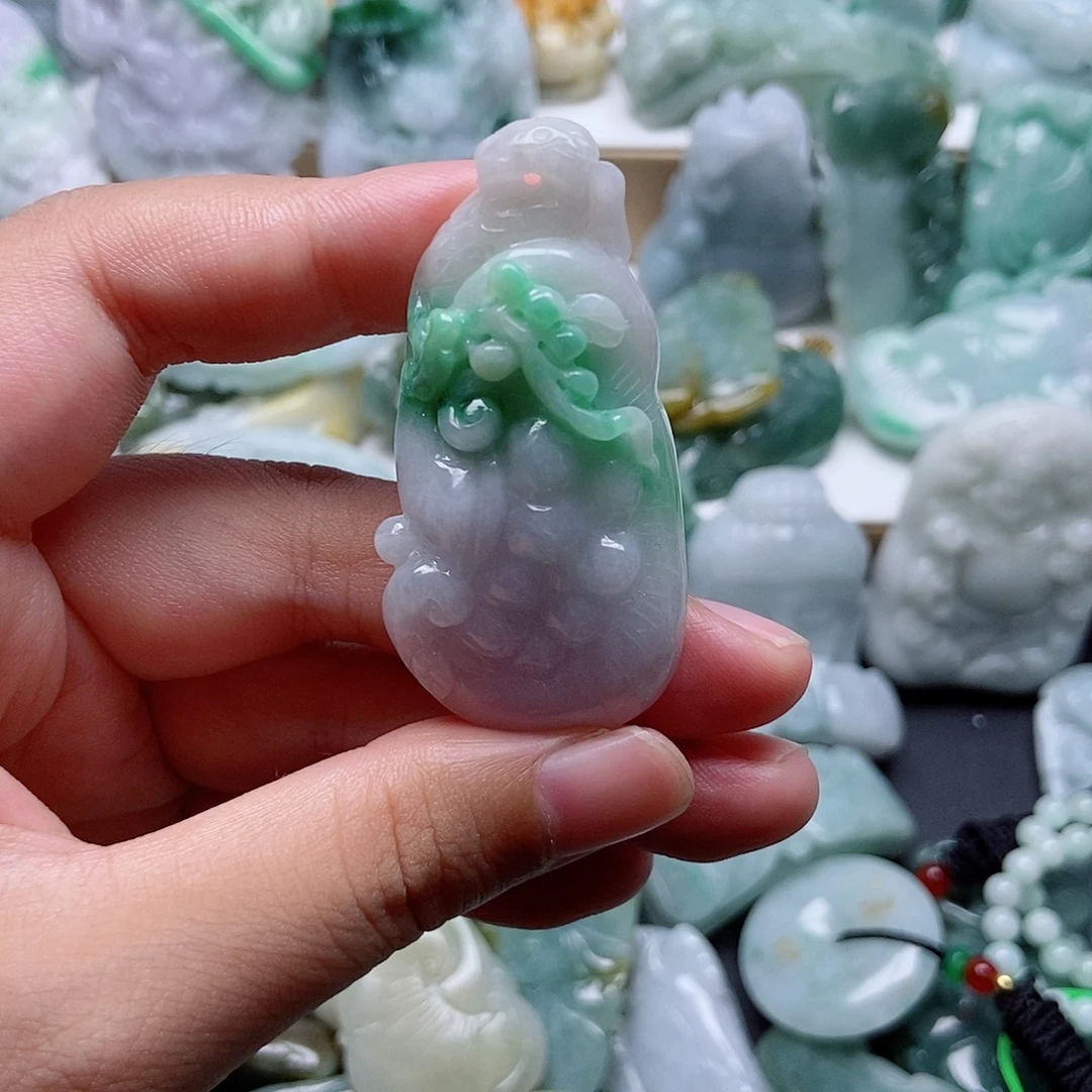 翡翠未镶嵌吊坠(不含链)1