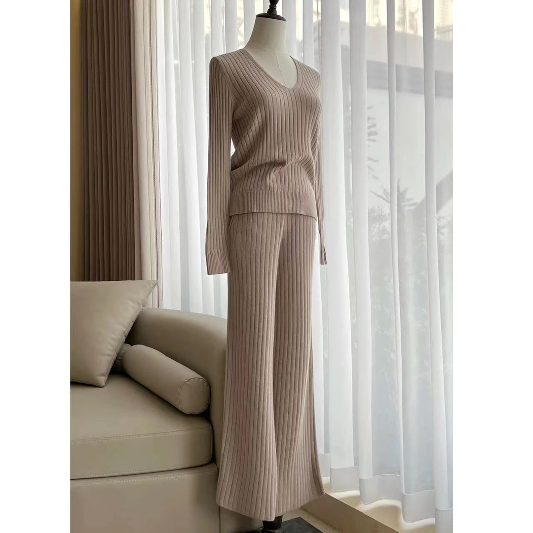 【晨老板】S【往事回首】时尚V领针织套装79237006