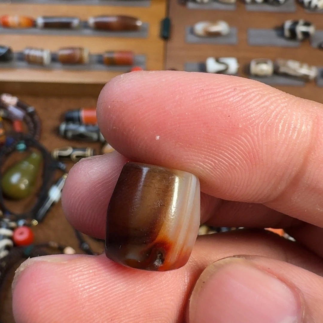 玛瑙/玉髓未镶嵌珠宝奇石