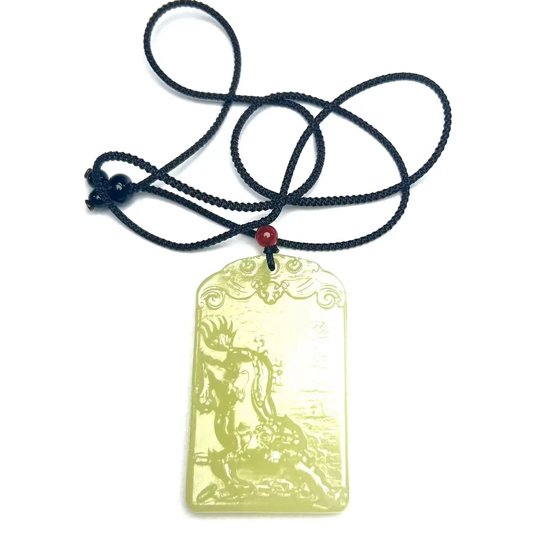 FF725-天然晴水绿精美吊坠尺寸65.5*40*9.5mm