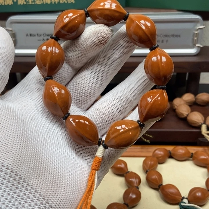 手串橄榄核1929三花打底