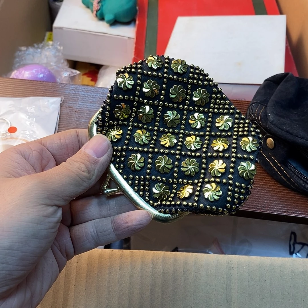 .***°瓷器制作工艺精湛