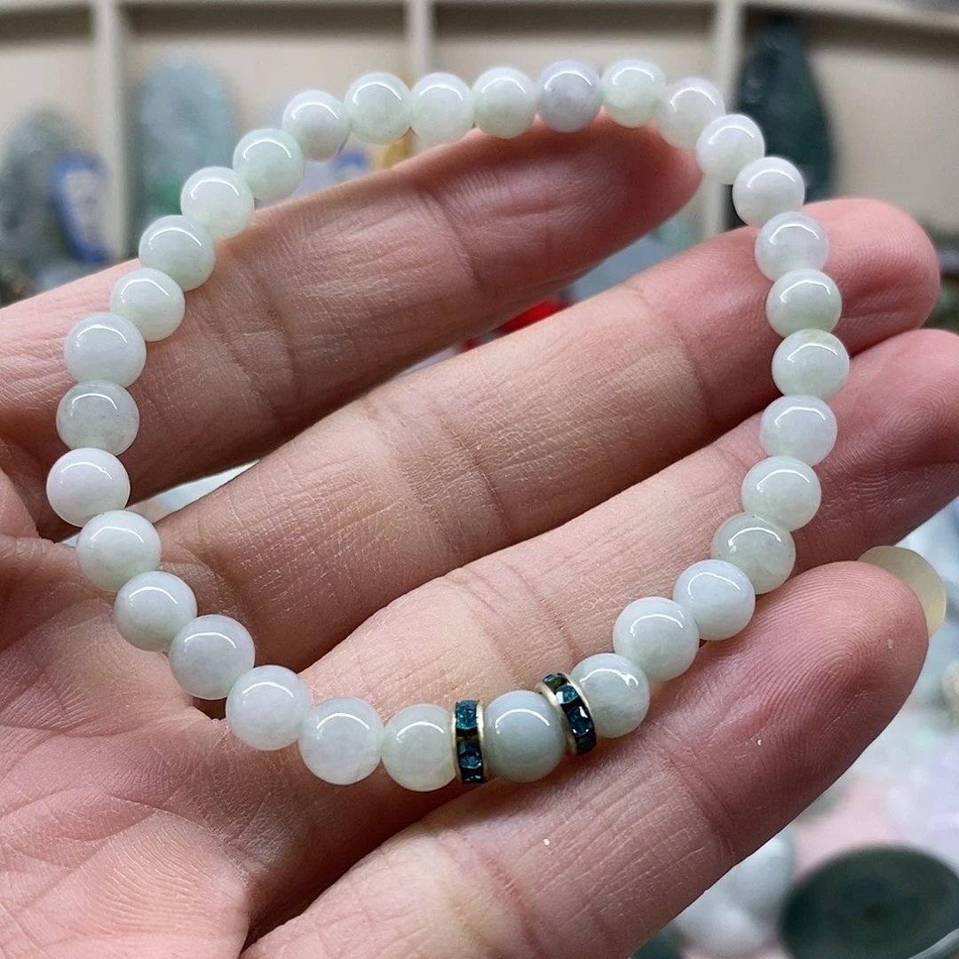 颈饰未镶嵌翡翠天然