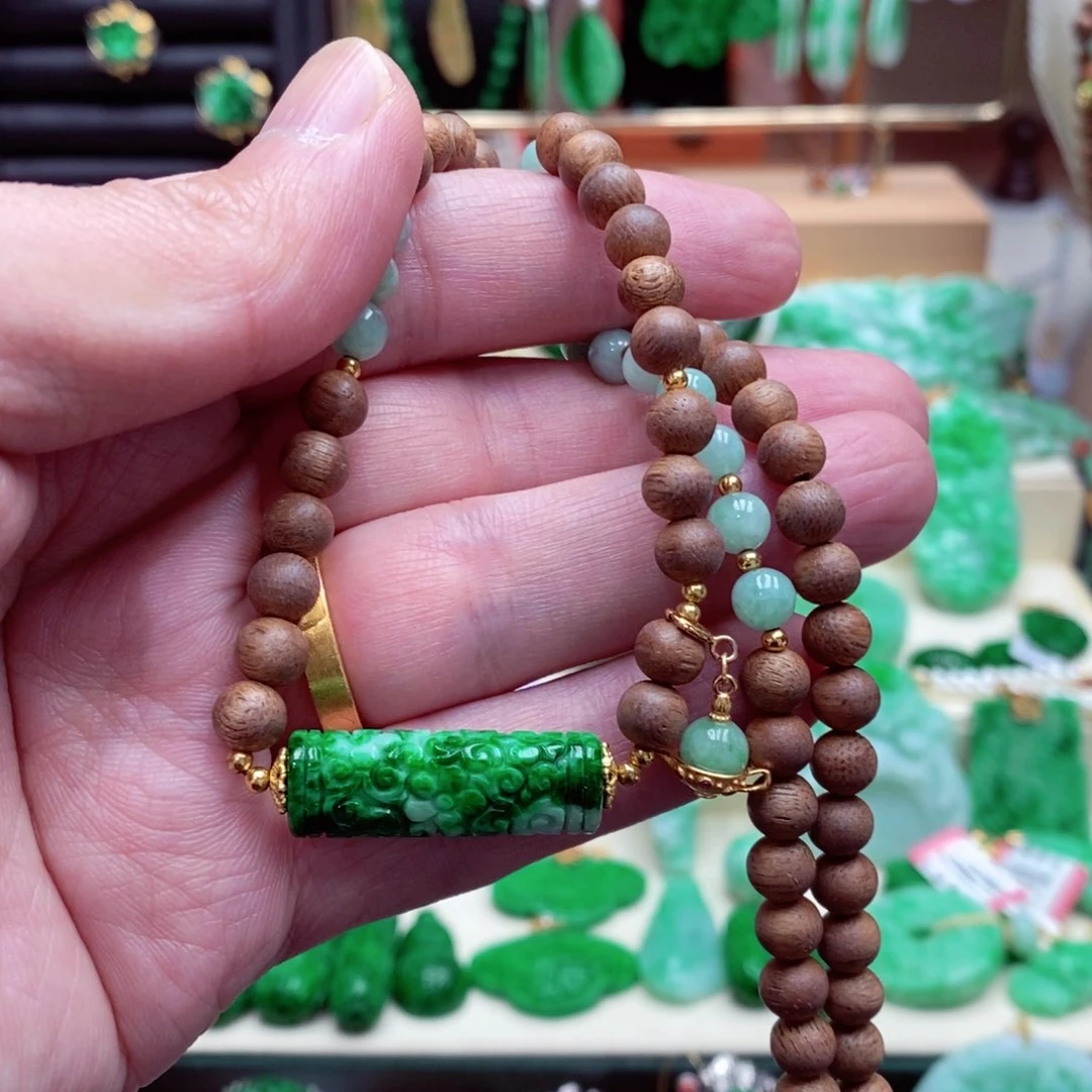 颈饰未镶嵌翡翠孤*翡翠吊坠