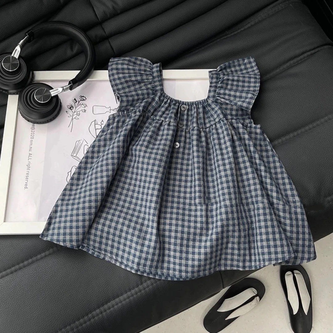 新款2025儿童俏皮小飞袖格纹透气棉麻背心娃娃衫女童上衣