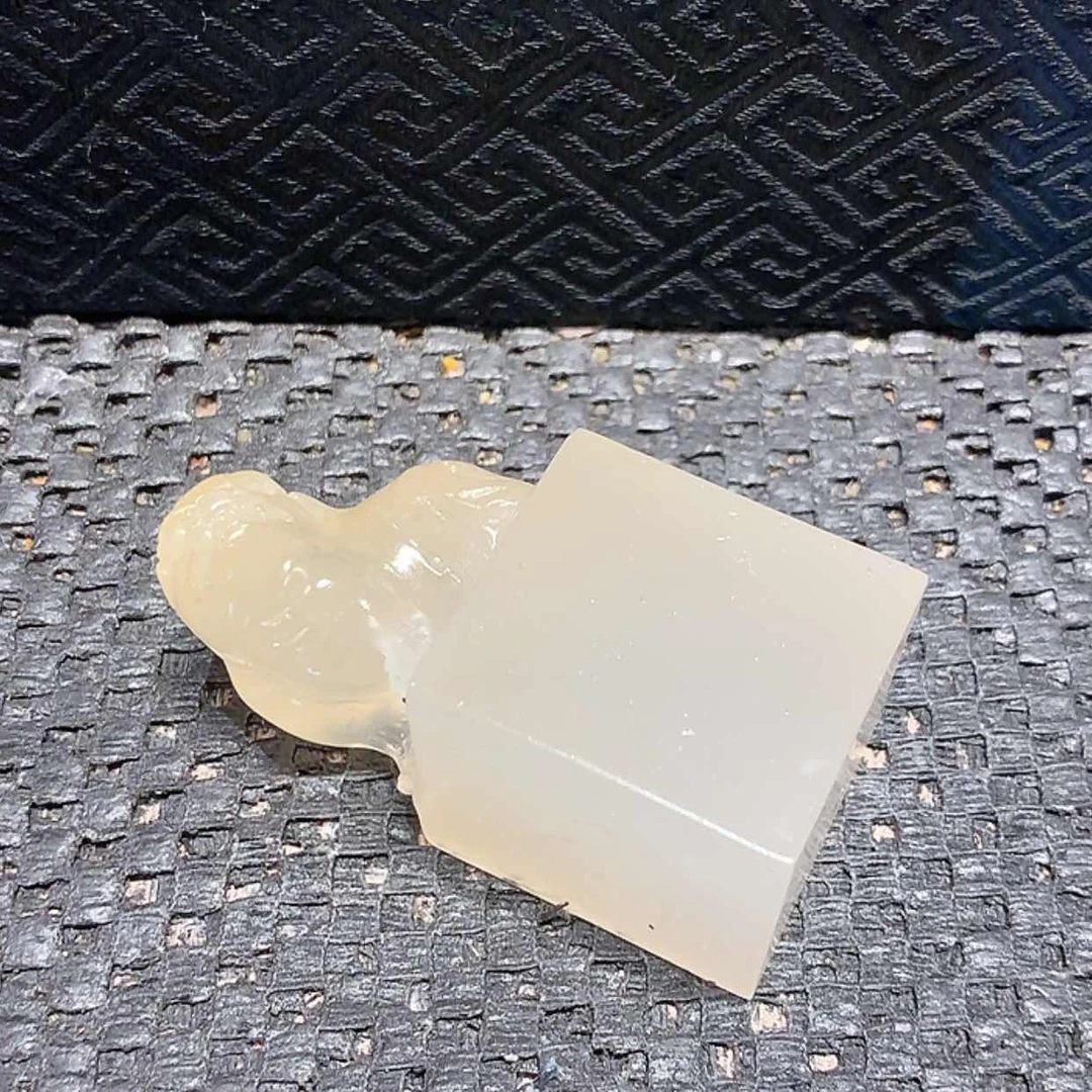 【闪购商品】寿山石何*东老挝石批发