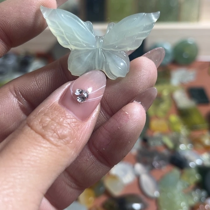 蛇纹石玉合金颈饰