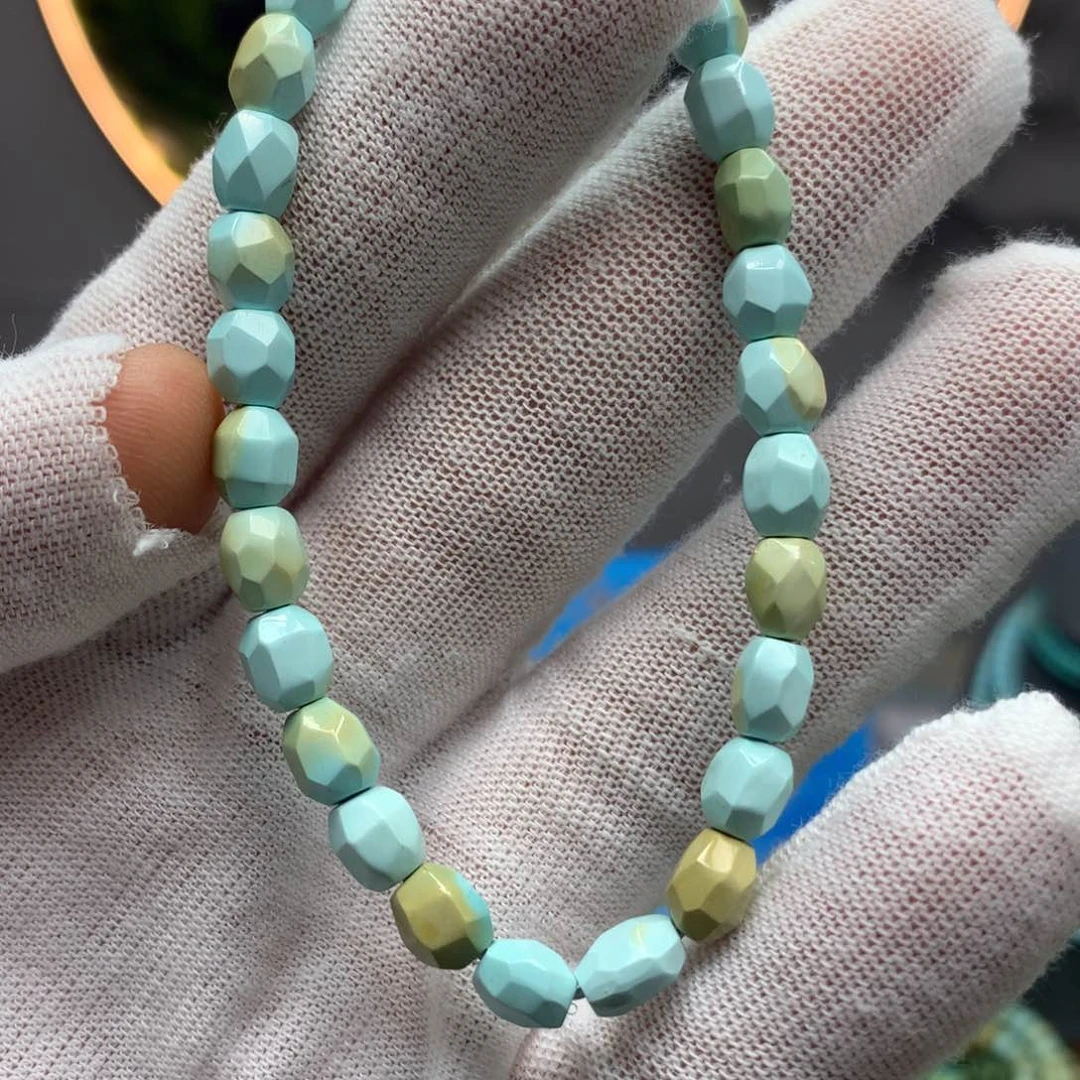 绿松石挂件未镶嵌