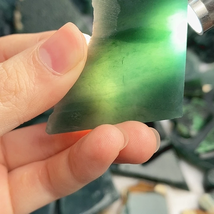 翡翠裸石纯天然翡翠