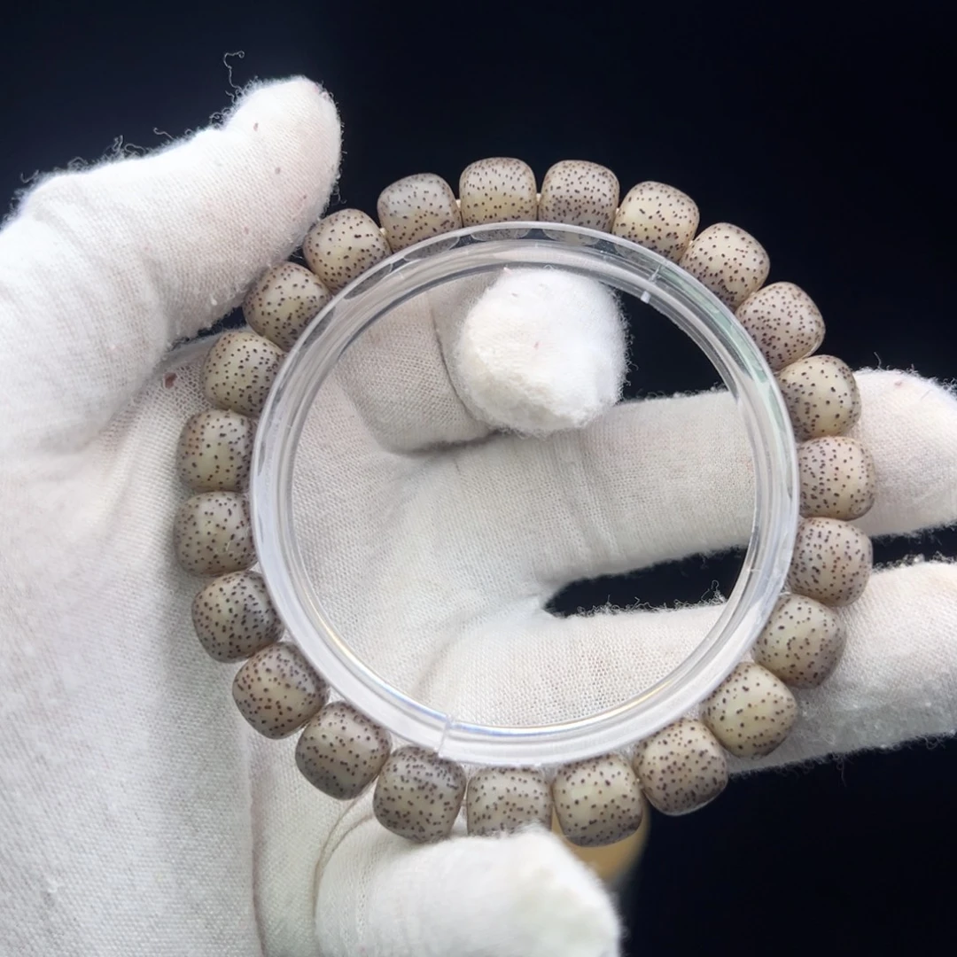 星月菩提吊坠黑冰