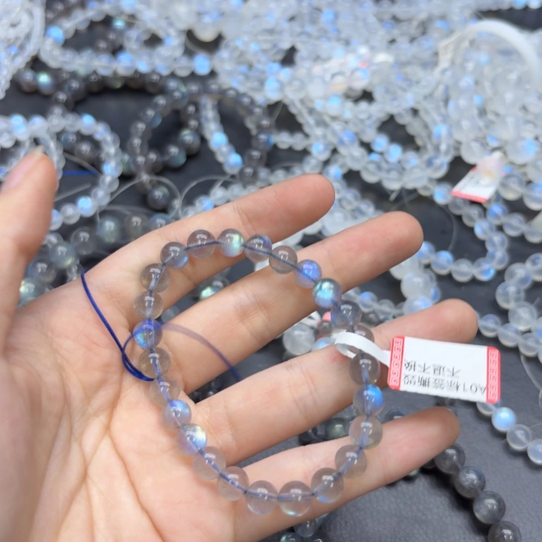 H***Y手串未镶嵌拉长石灰月光单圈卡7mm左右