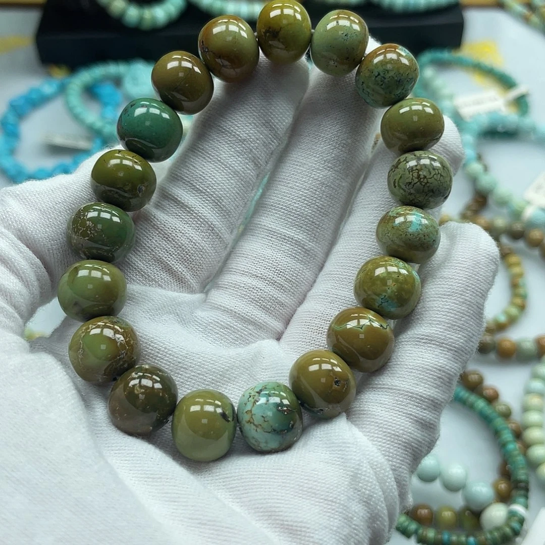 十***一绿松石未镶嵌珠宝奇石