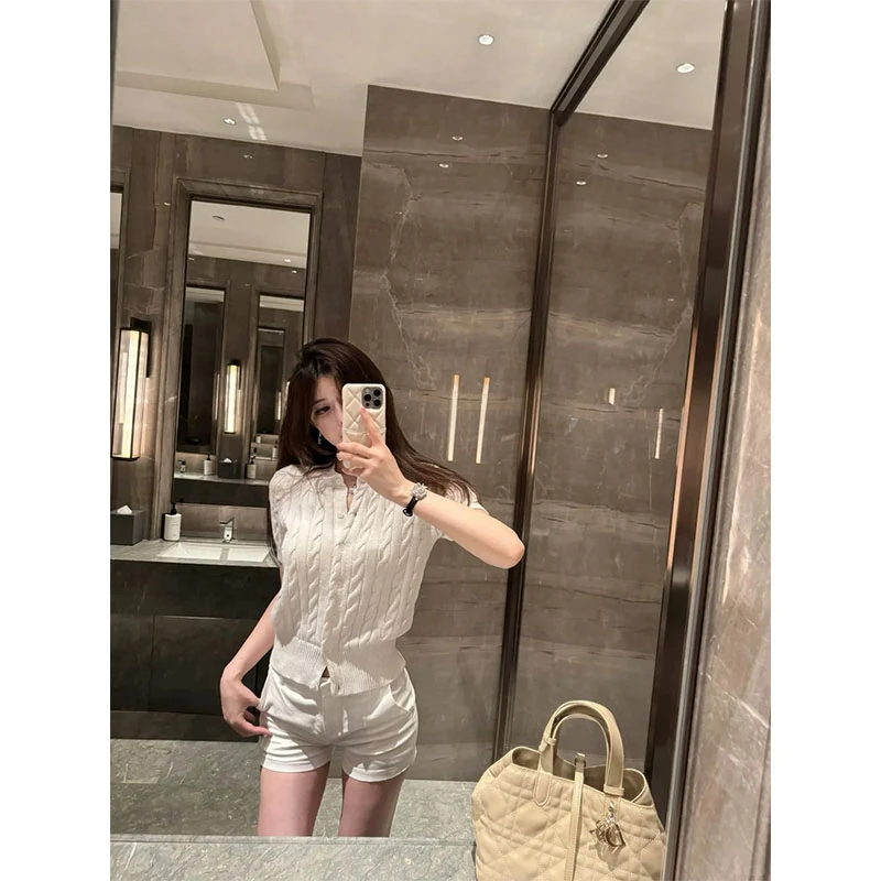 短袖针织麻花纹理开衫上衣百搭显瘦直筒休闲短裤女夏季新款套装