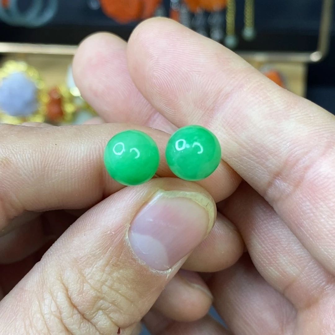 颈饰未镶嵌翡翠宁*·耳饰