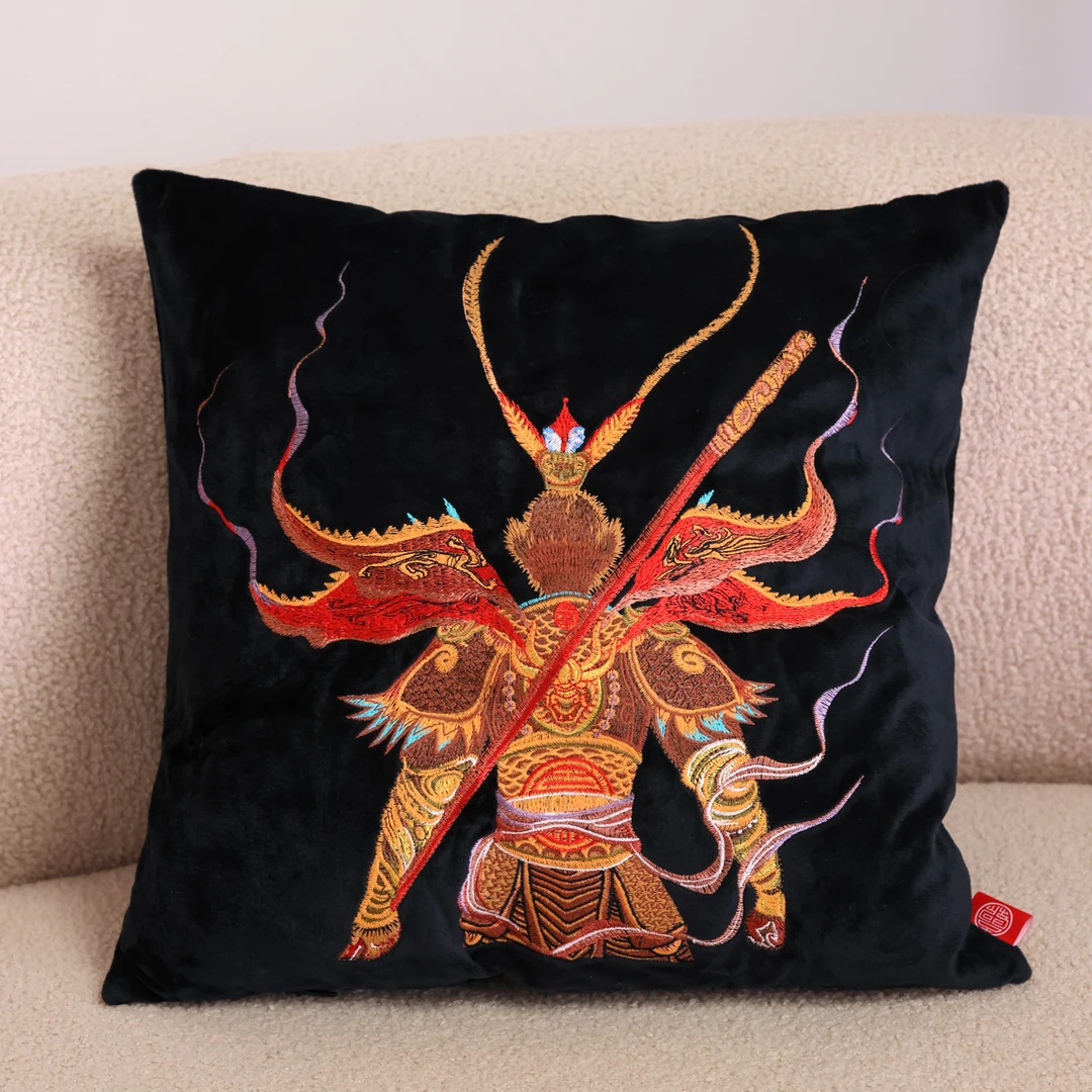 【古阿新国潮】原创国风刺绣旗开得胜抱枕节日装扮