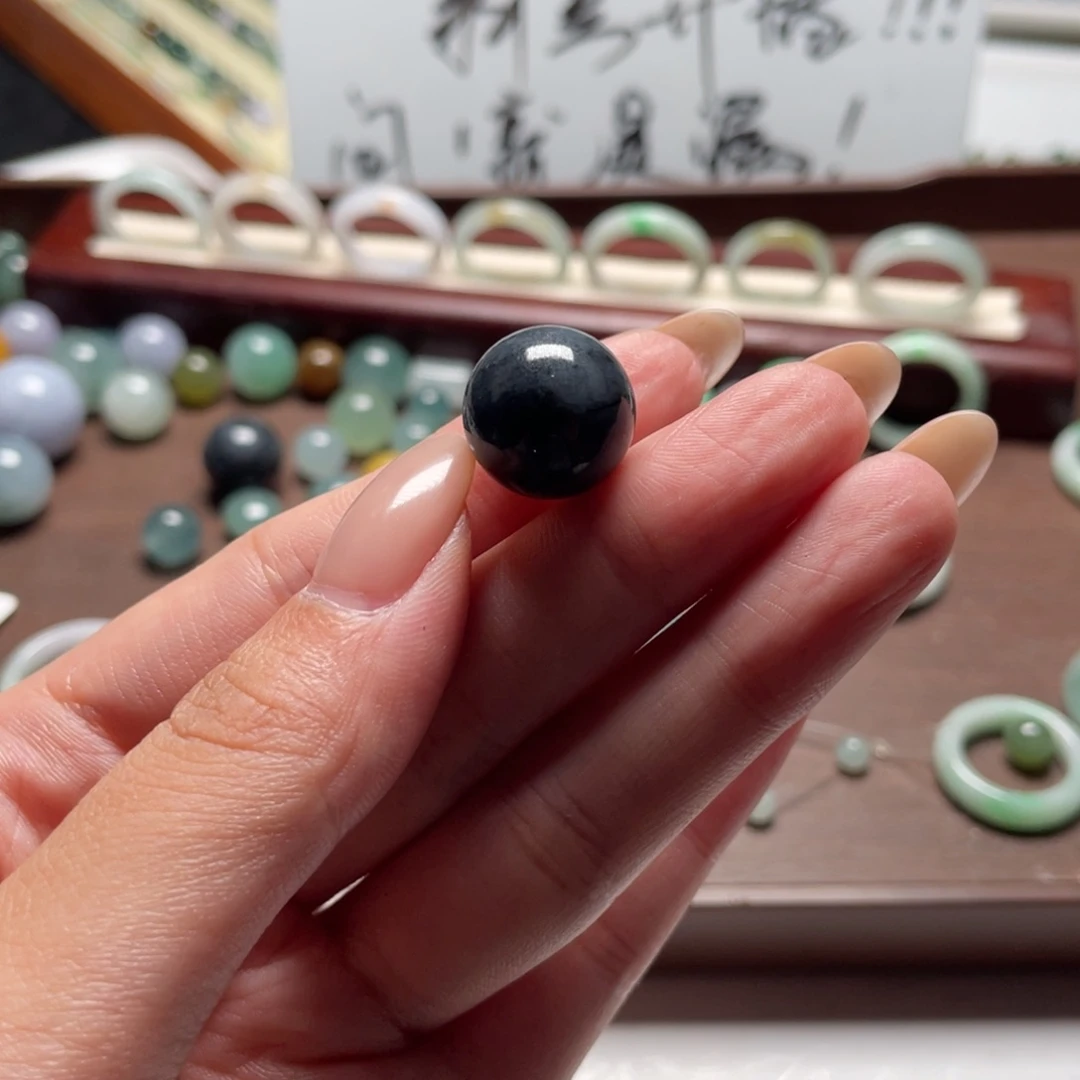 翡翠散珠天然a货翡翠 卡14.5乌鸡