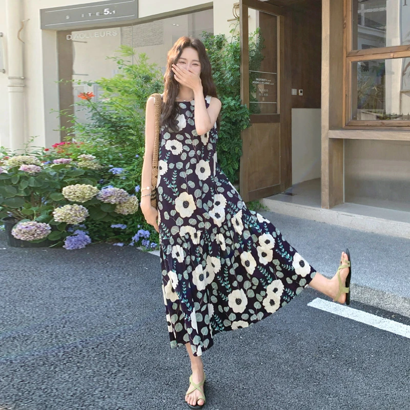 法式浪漫风印花无袖连衣裙2025夏季新款优雅气质海边度假风沙滩裙