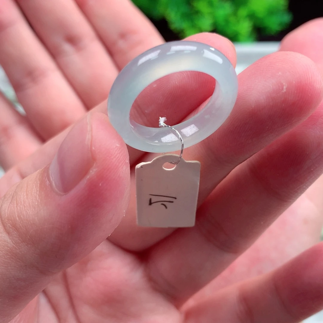 未镶嵌戒指翡翠天然