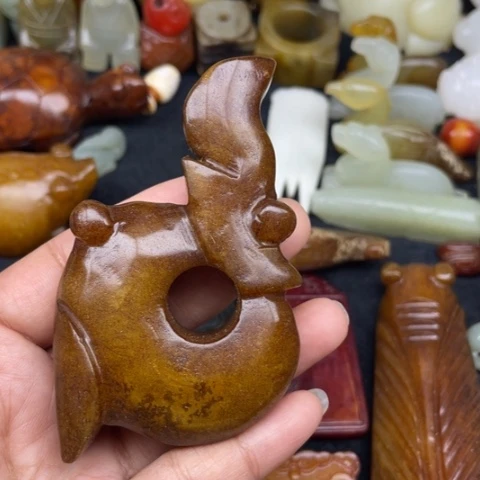 蛇纹石玉未镶嵌颈饰59