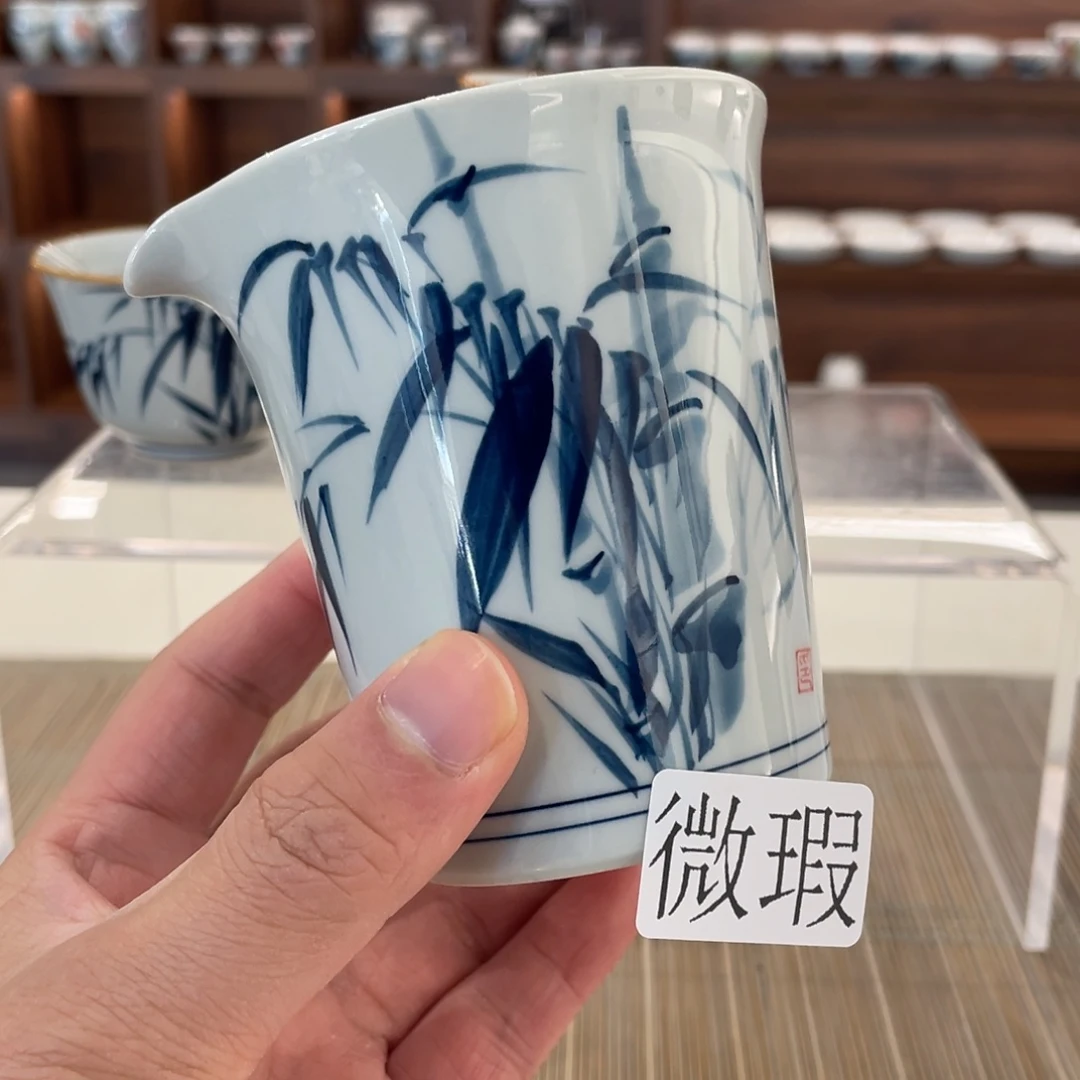 釉下手绘茶具微瑕