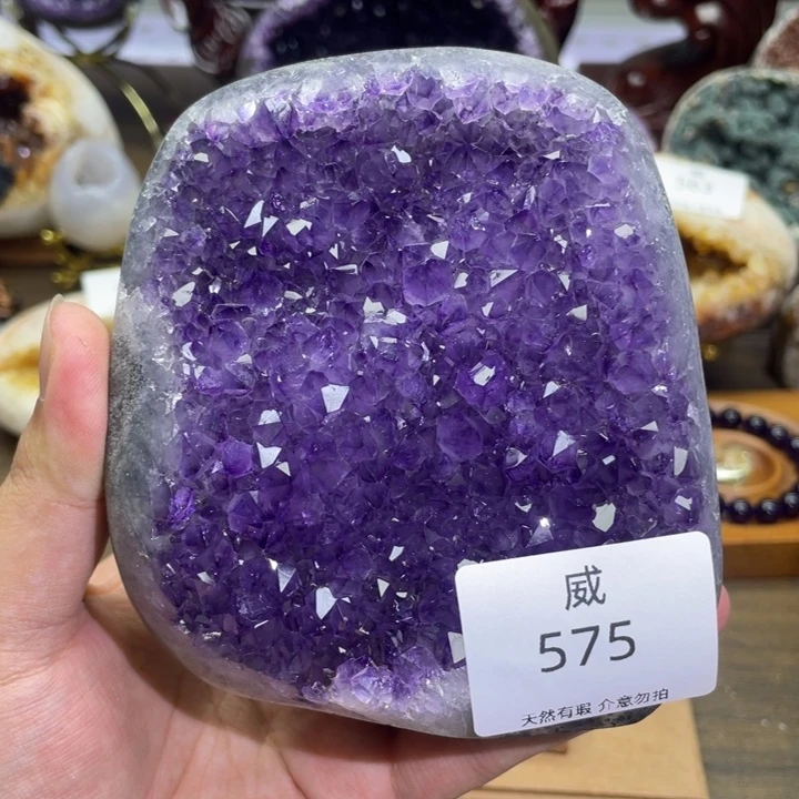未镶嵌珠宝半成品水晶