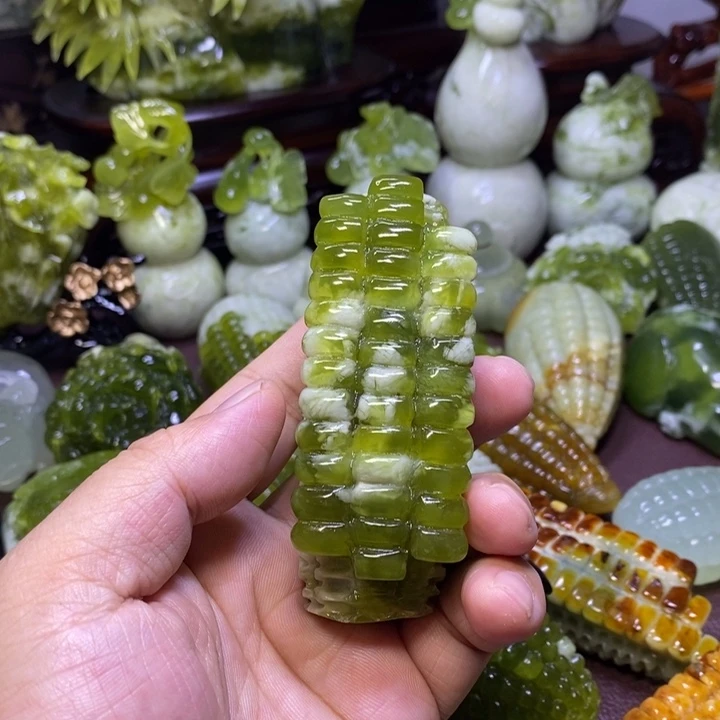 【闪购商品】蛇纹石玉岫玉手把件玉米未镶嵌盛**年